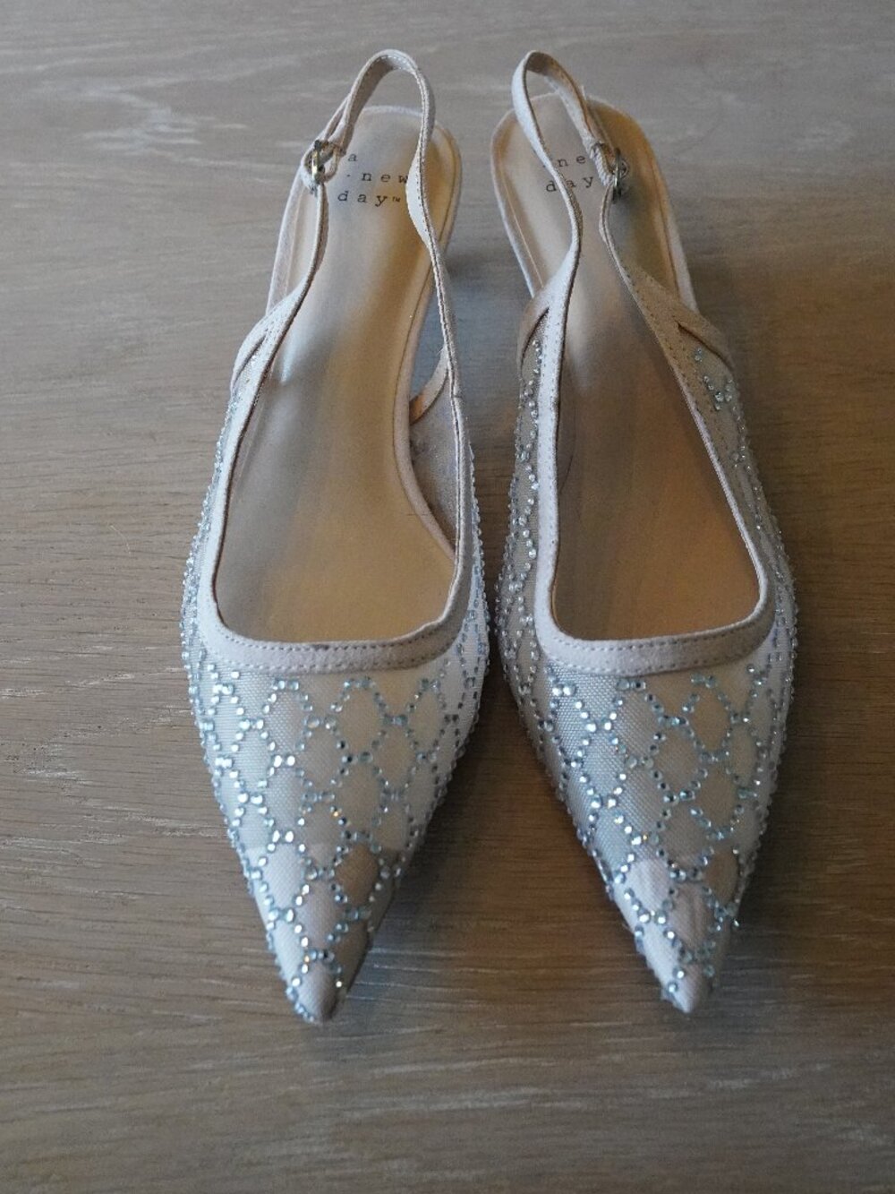 A New Day Target Nude Rhinestone Mesh Slingback Kitten Heels Size 6.5
